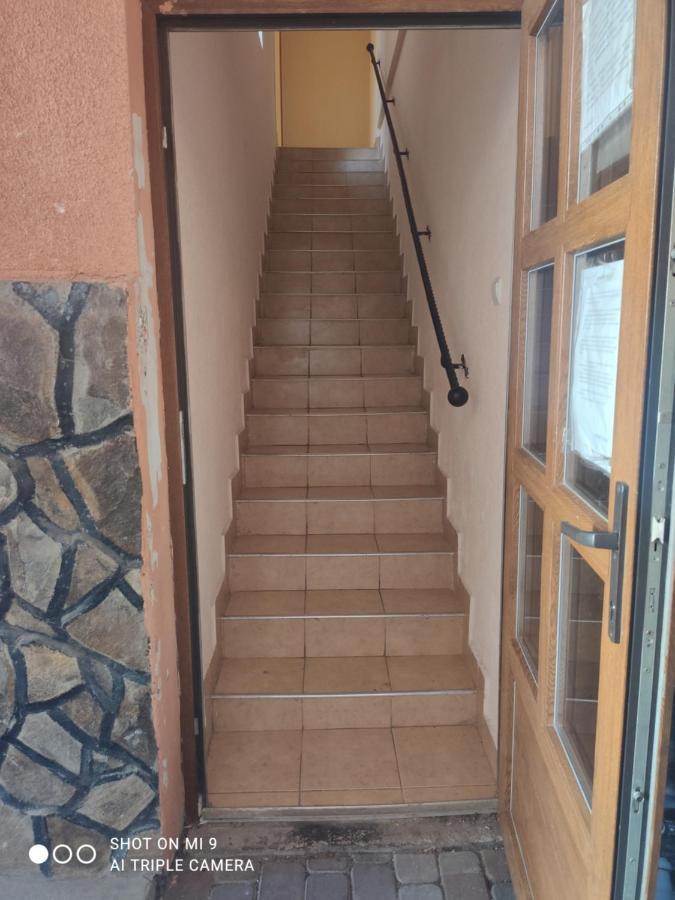 Apartments Domovik On Valenberga 3 มุกาเชเว ภายนอก รูปภาพ